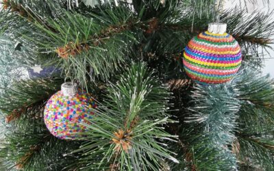 Maak je eigen Diamond Painting kerstbal met overgebleven steentjes