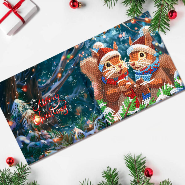 Diamond Painting kerstkaart met eekhoorn met cadeau en kerstmuts
